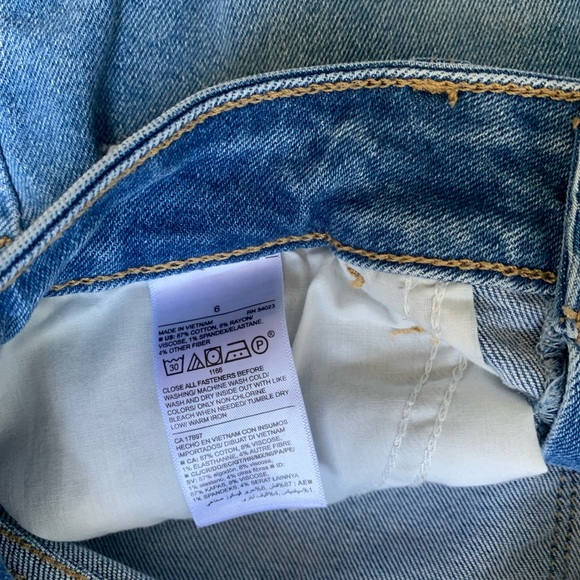 OLD NAVY | Medium Wash High Rise Distressed Faded Button Fly Jeans - Picture 6 of 6